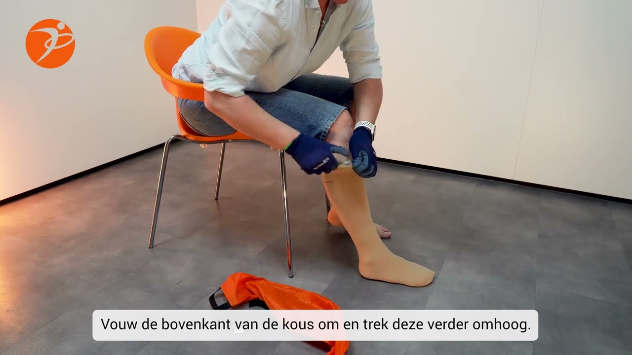 Olmed | instructievideo | Olslide All-in-one aantrekken voor kousen met gesloten teen.