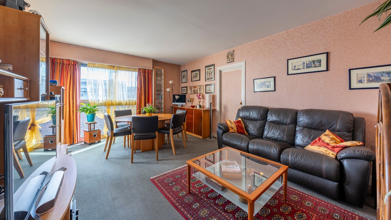 Appartement F4 à vendre à Chevilly-Larue (94550) / Sandrine TORLONE 07 79 87 33 82