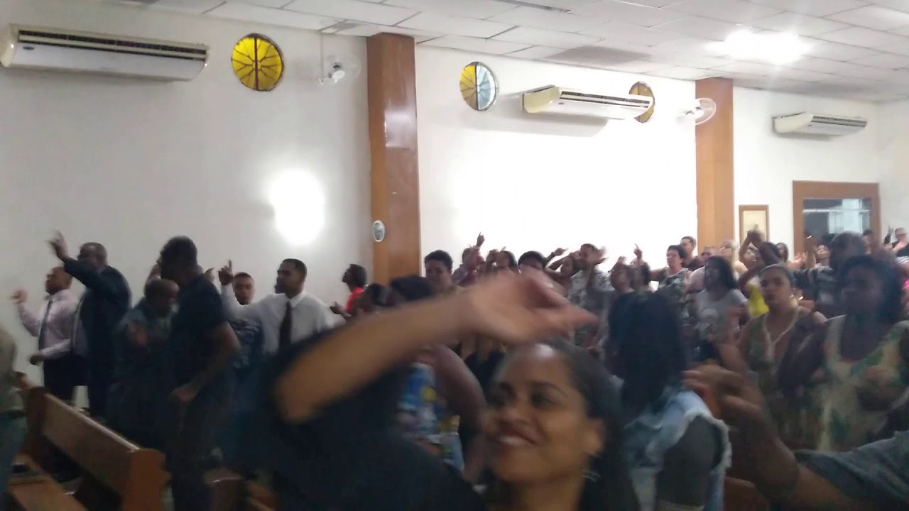 Culto da Fam&iacute;lia. Momento de louvor. Especial Nova Vida Adolescente.