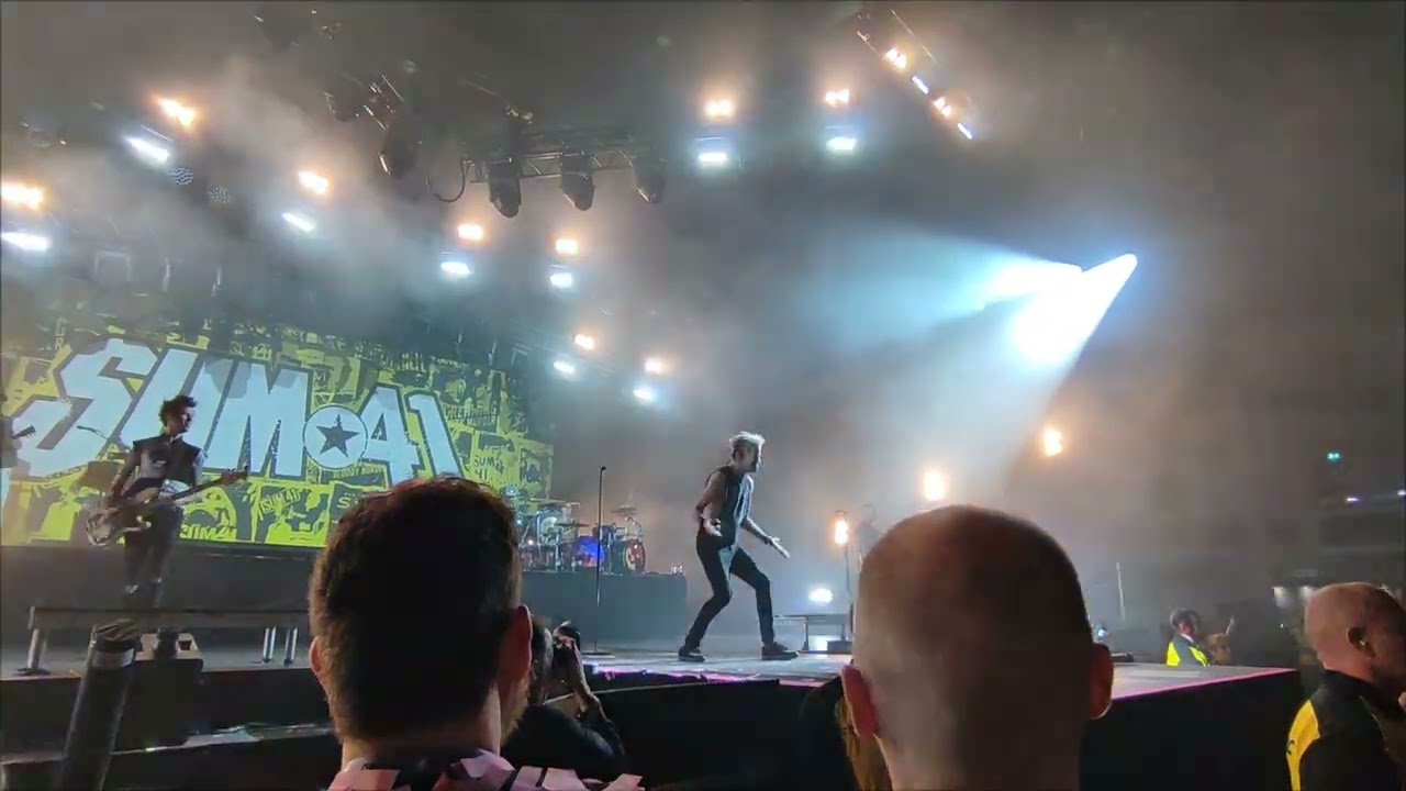 The Hell Song - Sum 41 Cardiff 2024