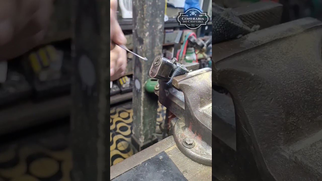 😉🔑 Abertura T&eacute;cnico Cilindro Arouca Antigo. 💢 #locksmith #confrariadochaveiro #vireachave