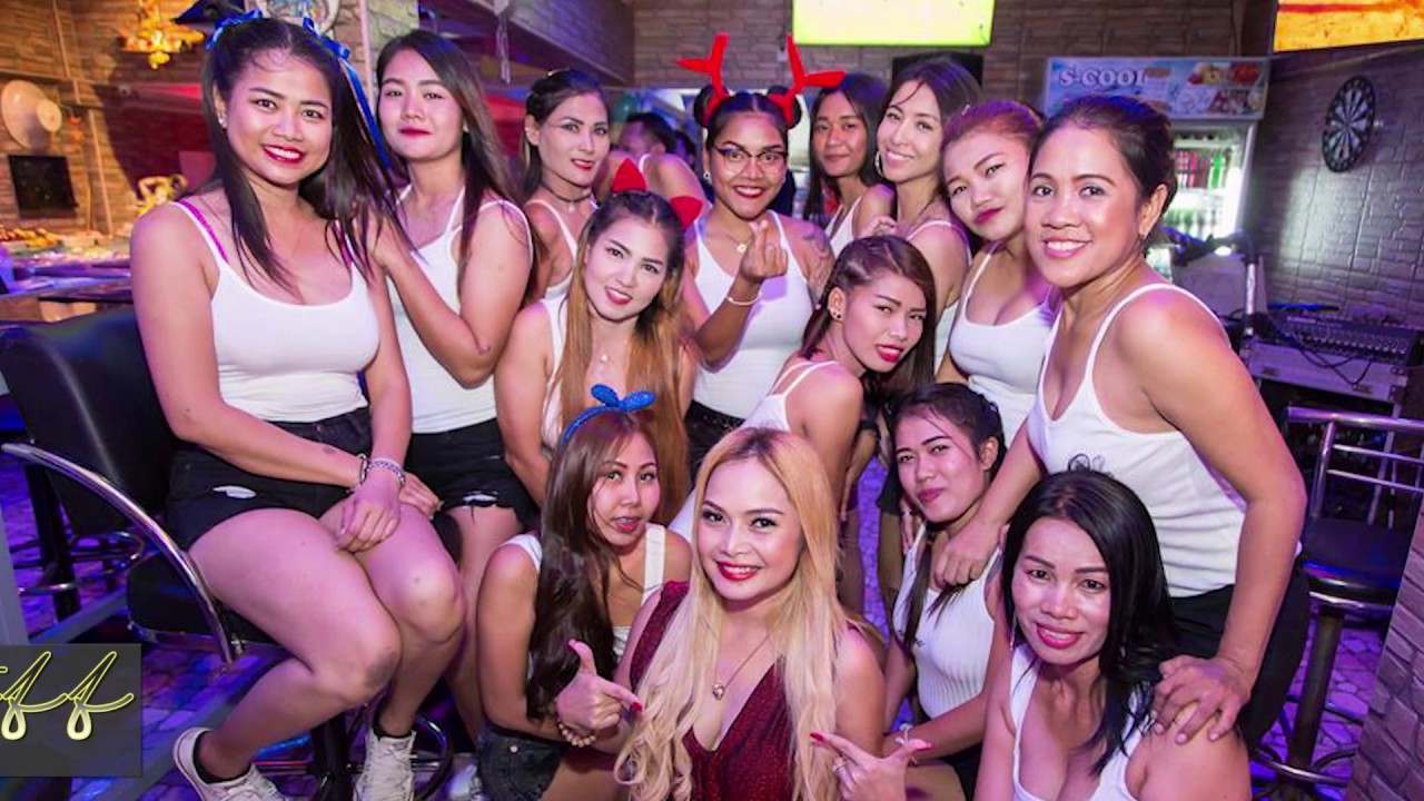 LUCKY9 - Neya&rsquo;s bar 2 at soi buakow Pattaya Thailand