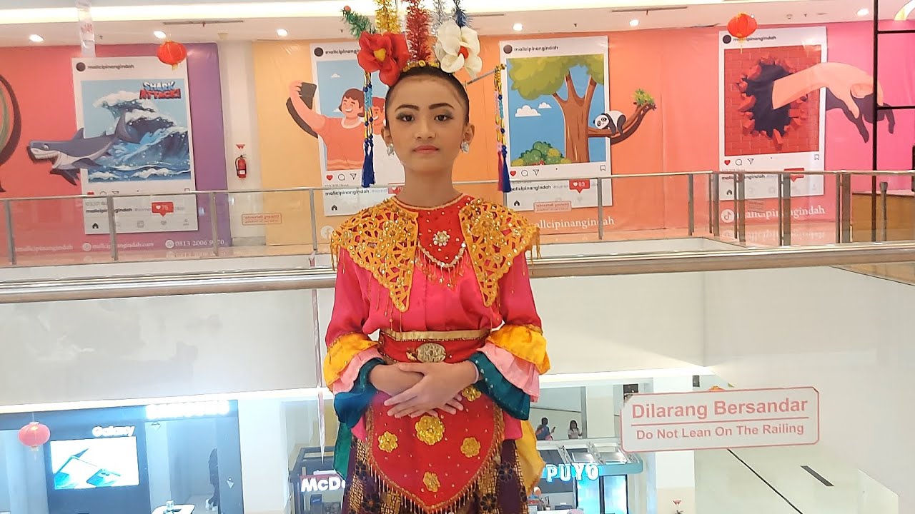 Perdana Ayra ikut pentas nari [Tari Lenggang Kangkung] #mallcipinangindah #sanggarindrakusuma