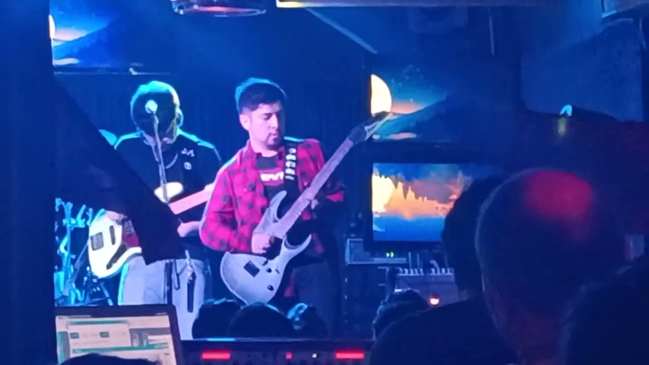 Inestables - En vivo en el Celebrity Bar, Punta Arenas (20 de Diciembre, 2025) (2)