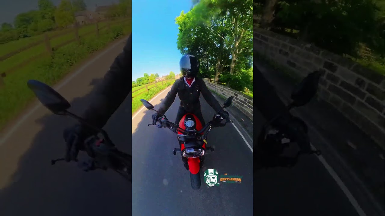 Distinguished Gentleman's Ride 2024 on a #ducatiscrambler and #triumphscrambler in #derbyshire