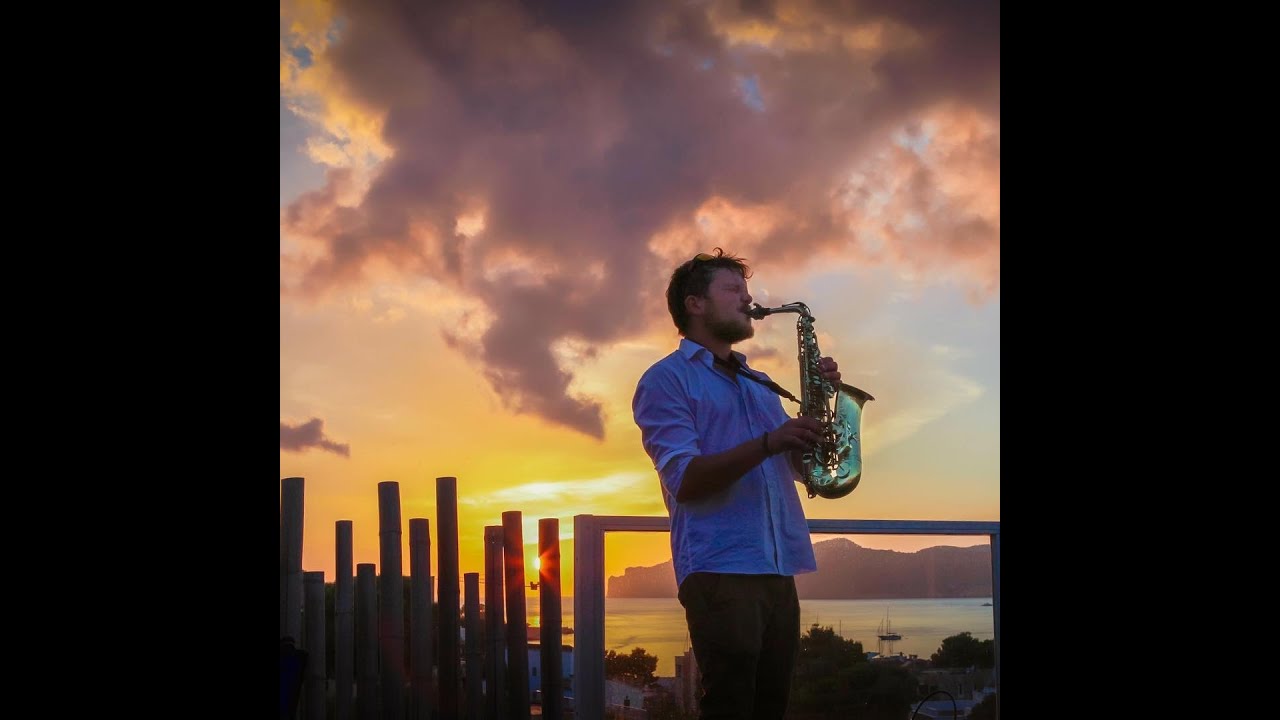 Sax party Mallorca (wedding, private party, pool party, hen party ...)