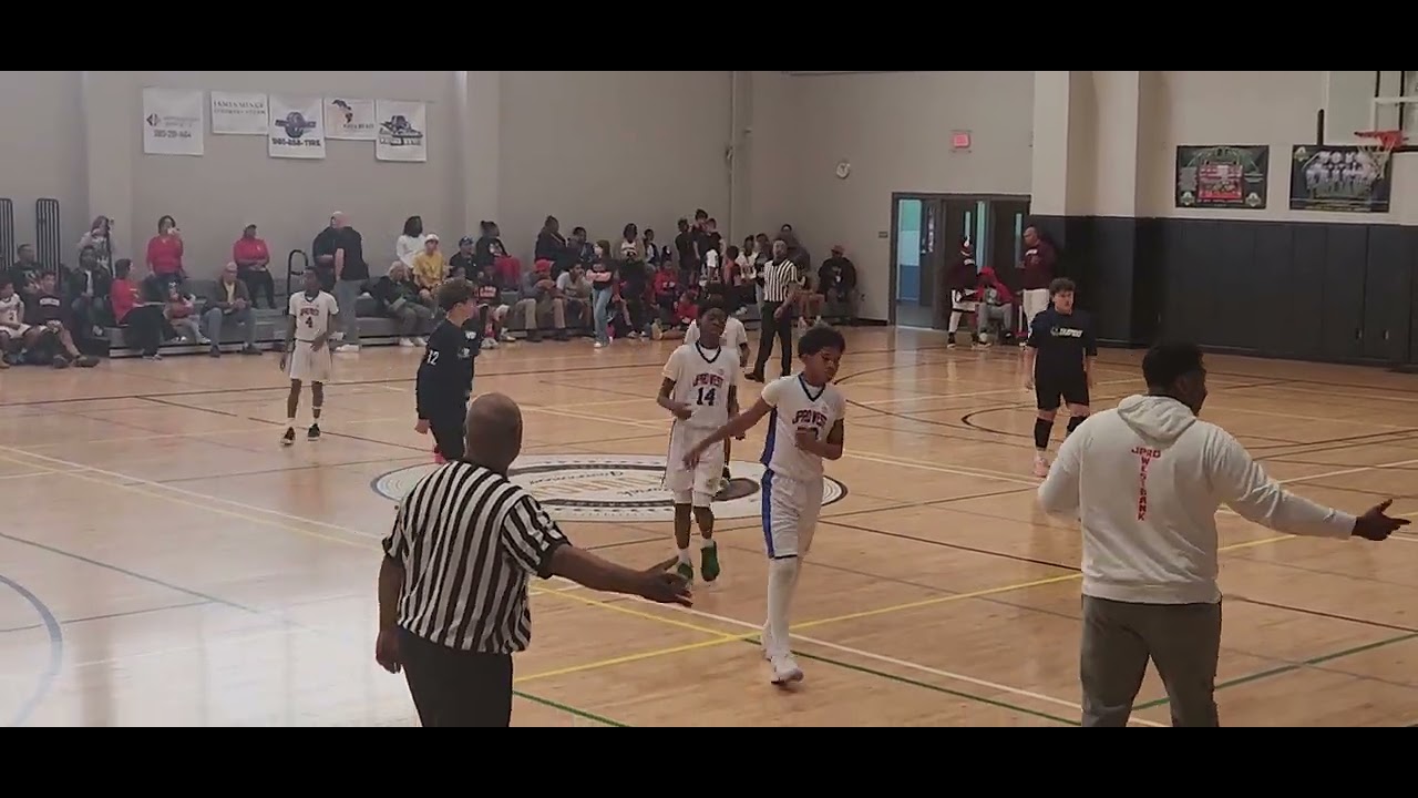 TARPONS 2nd game of the day 3rd quarter 