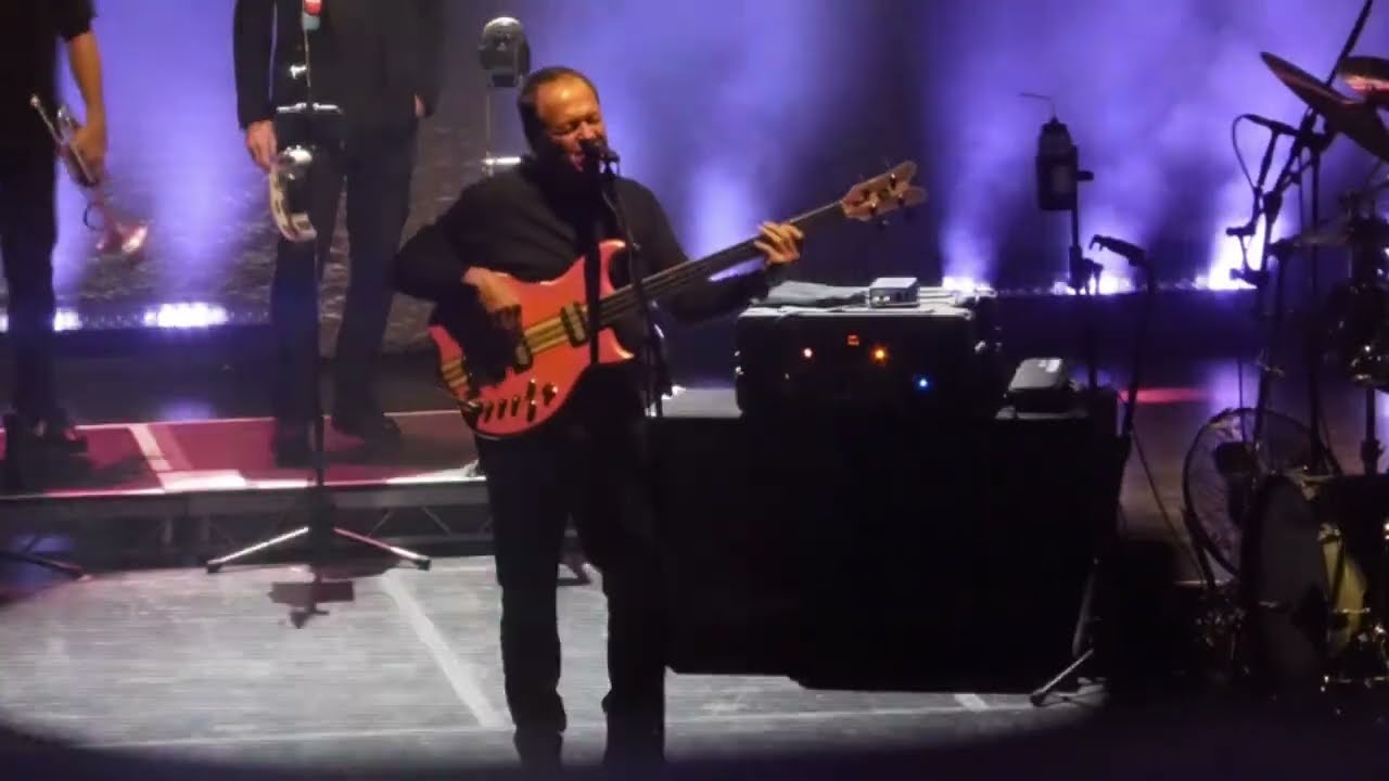 Level 42 - Aylesbury Waterside Theatre 04-10-2025