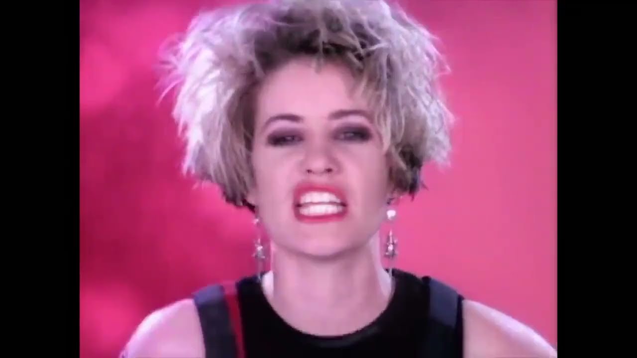 Bananarama - Venus (Reverse Video)
