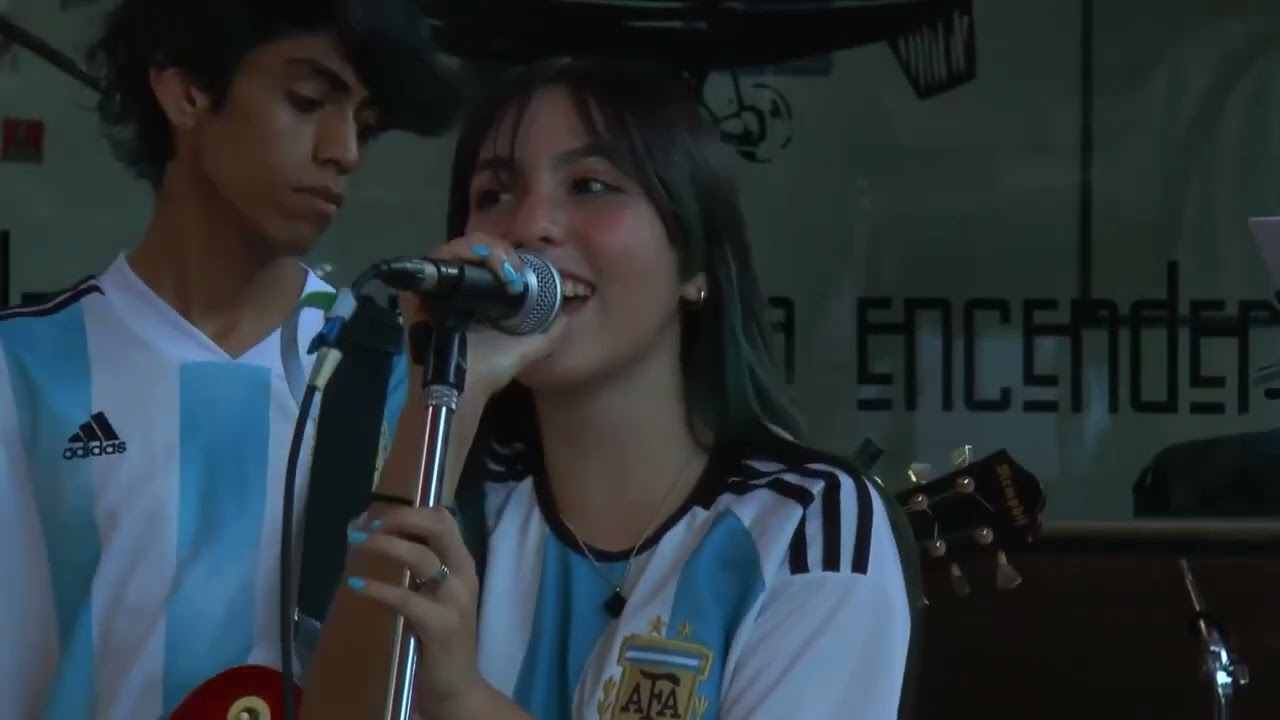 Ji Ji Ji (Patricio Rey y sus Redonditos de Ricota)