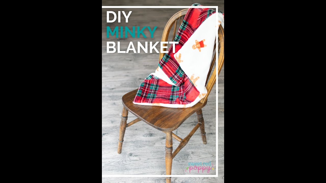 Quick and Easy Minky Blanket for Christmas