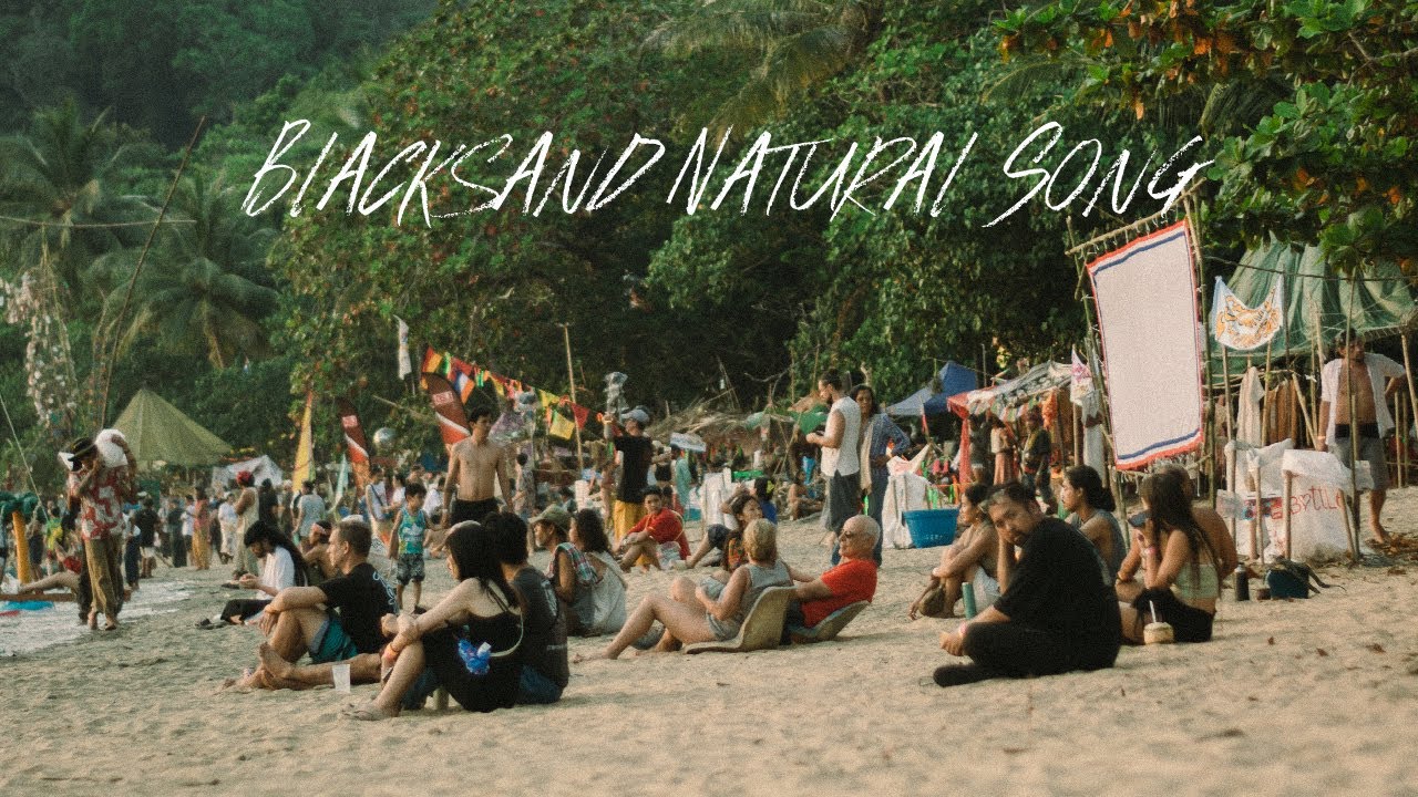 บรรยากาศงาน Blacksand Natural Song #1 เกาะช้าง ระนอง นิ เทศกาลดนตรี ศิลปะ ขยะ ธรรมชาติ