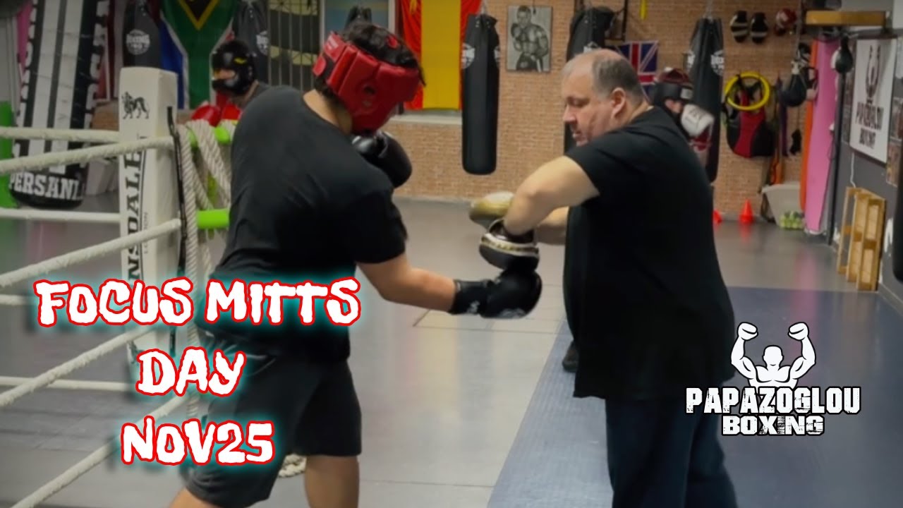 FOCUS MITTS DAY NOV25 PAPAZOGLOU BOXING