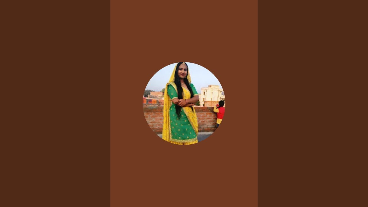 हम मुस्कुराते बहुत हैं दुनिया के लिए,लेकिन अंदर से टूटे हुए होने की आवाज़कोई नहीं सुन पाता…”