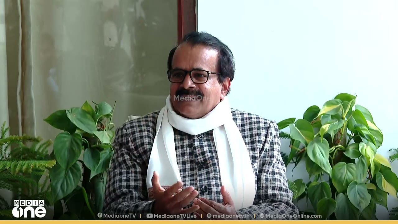 'നിങ്ങൾ പിണറായി വിജയനെയും ശ്രീധരൻ സാറിനെയും പ്രതിപക്ഷനേതാവിനെയും കുറ്റപ്പെടുത്താതെ...'
