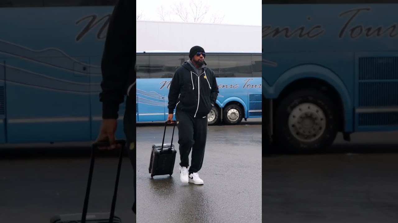 Coach Tomlin arrives at Highmark Stadium #steelers #nfl #herewego
