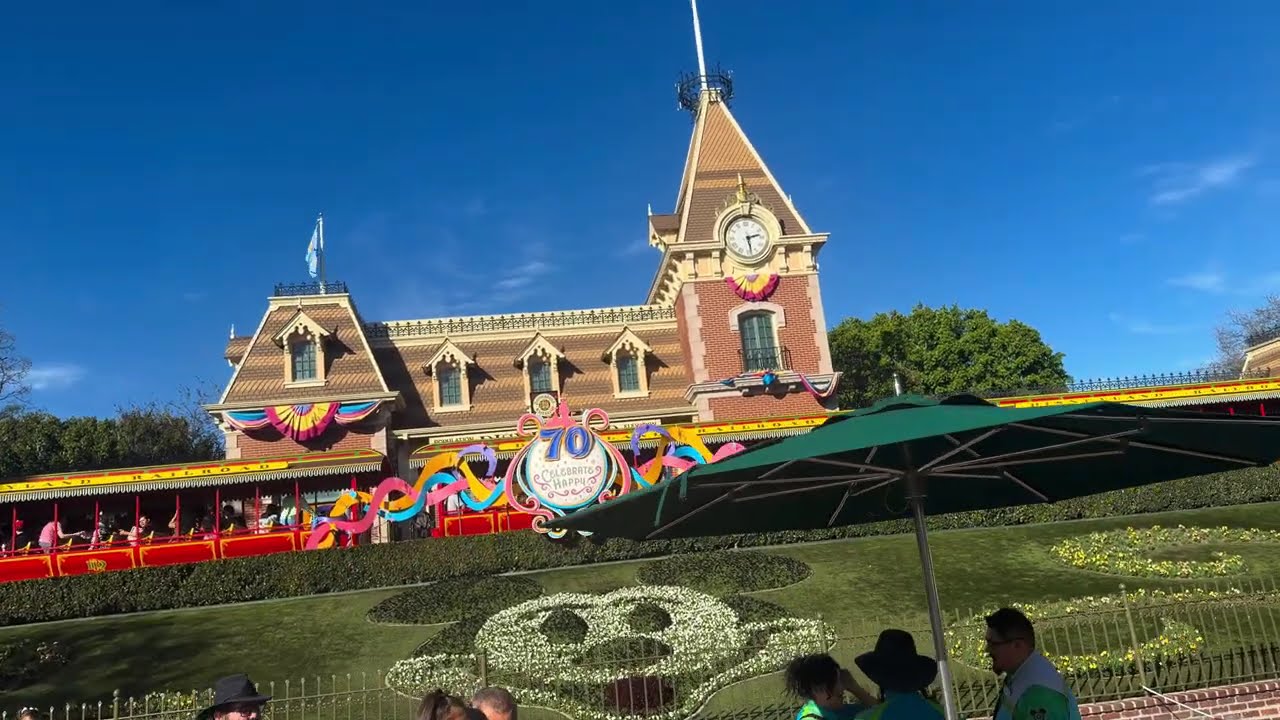 Disneyland 