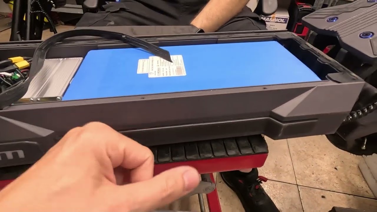 Ausom DT2 Pro Belenéző (Future Board)