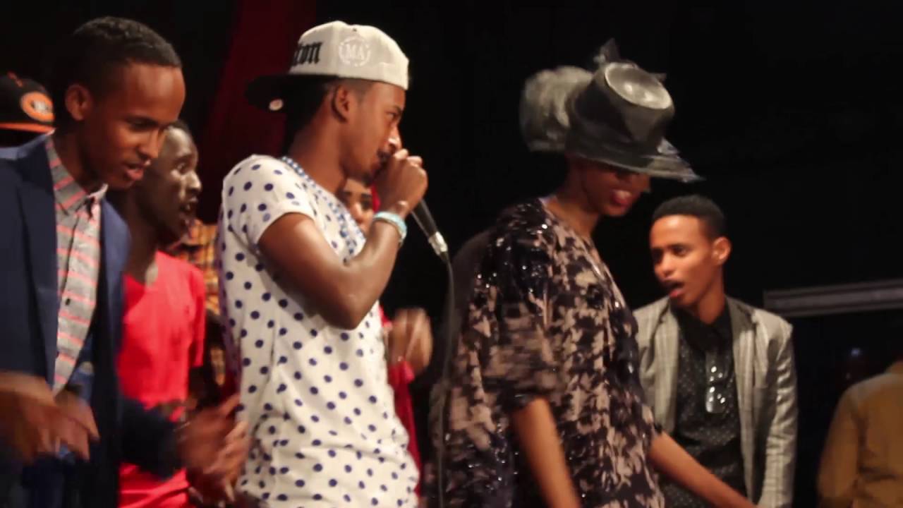 FJ XABIP XIDIGAHA ISLII PERFORMING  QURXOON  2016