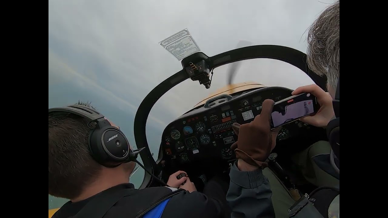 Aerobatics : Inverted Flight over Brighton T67 Slingsby Firefly