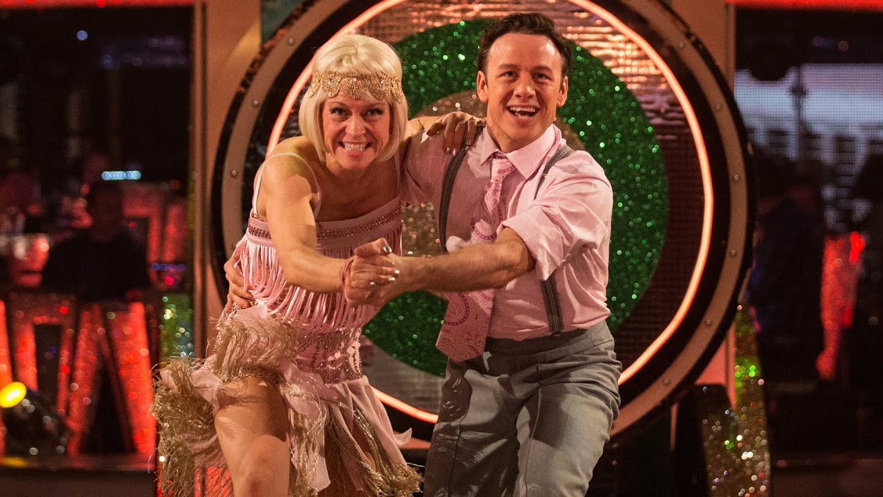 Kellie & Kevin Show Dance to 'Ding Dong Daddy of the D Car Line' - Strictly Come Dancing: 2015