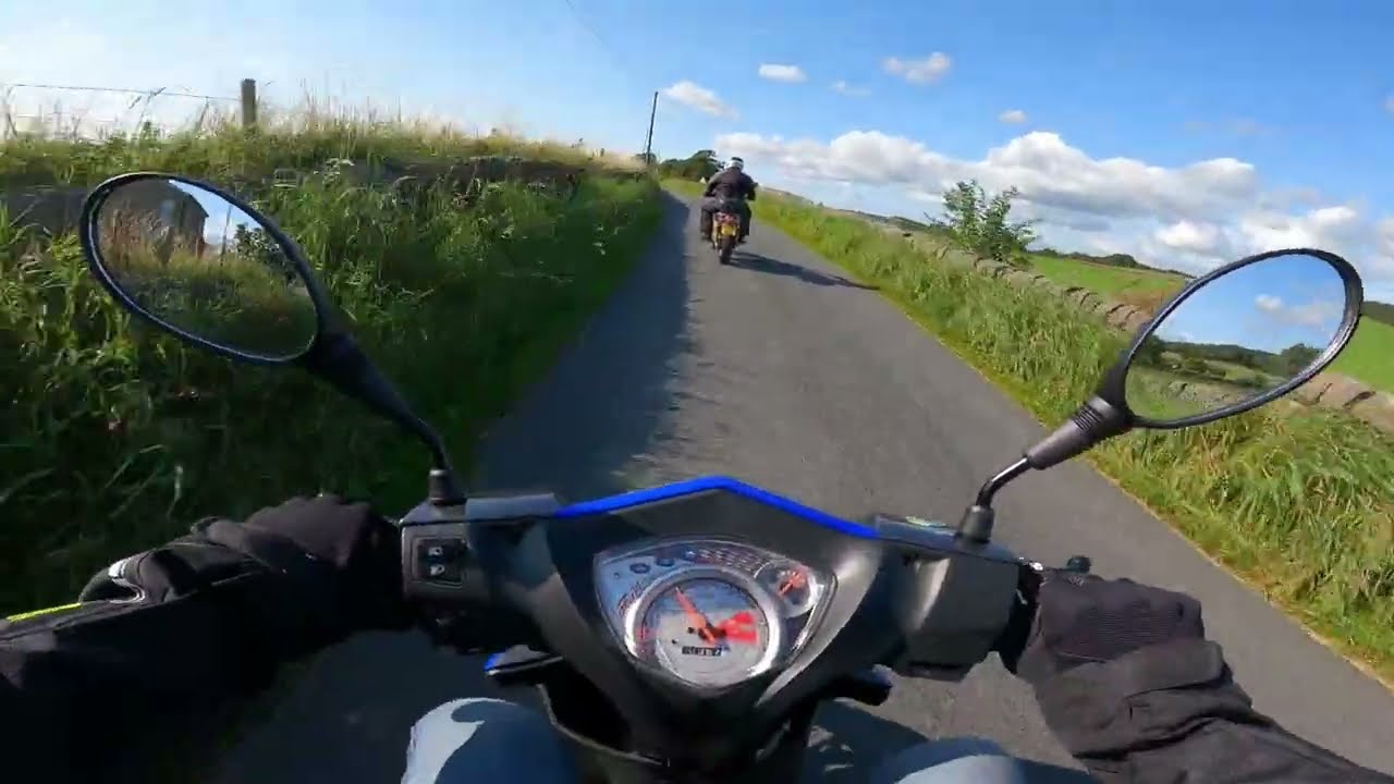 50cc Moped Motovlog | Flat Out!