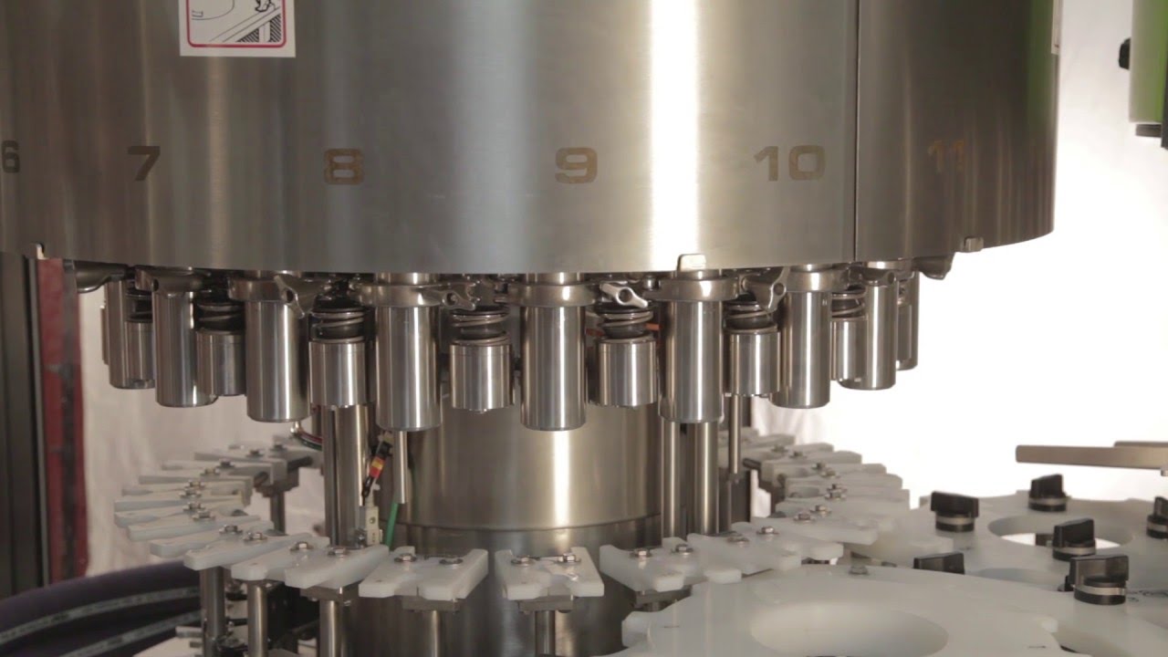 Shampoo Filler-Capper with Fully Automatic Clean-In-Place - Serac