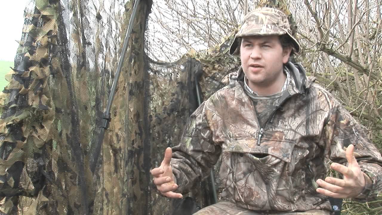 Mark Gilchrist shoots pigeons in Oxfordshire from an Idleback chair