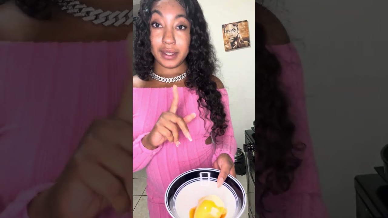 EP. 19 What’s for dinner with Fijii? Smothered Pork Chops