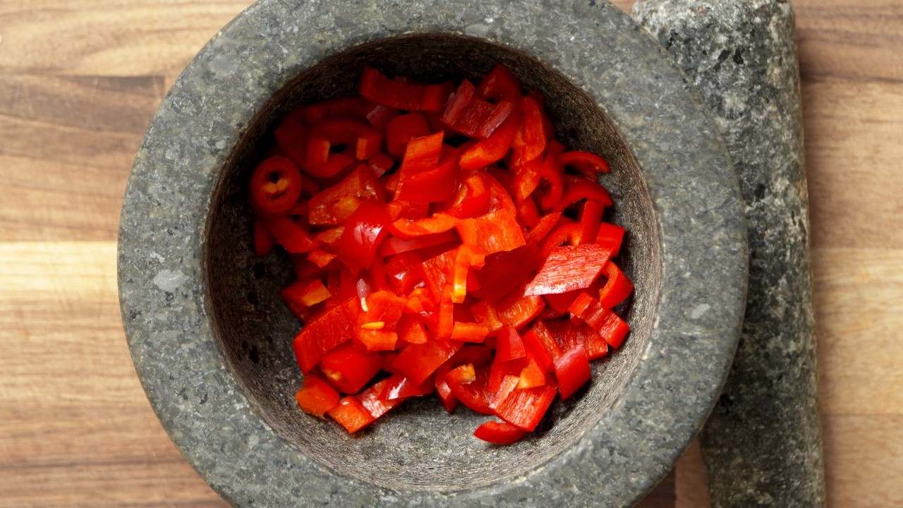 Louisiana-Style Hot Sauce – How to Get Barrel-Aged Flavour at Home