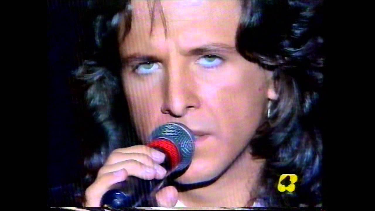 Eduardo Palomo (di Cuore Selvaggio) che canta