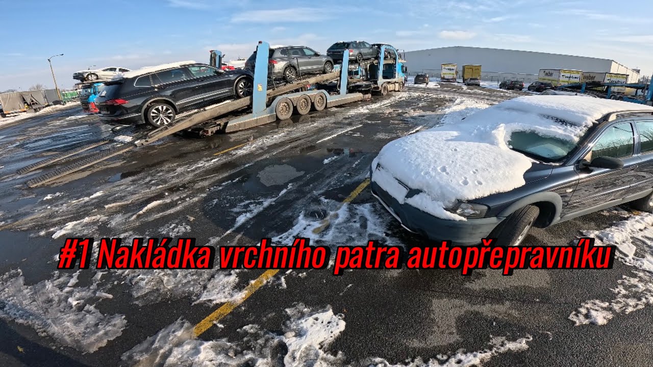 Погрузка верхнего этажа автовоза Lohr