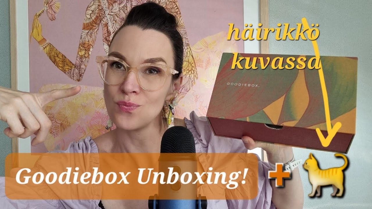 ASMR SUOMI / Uusi uljas Goodiebox UNBOXING!