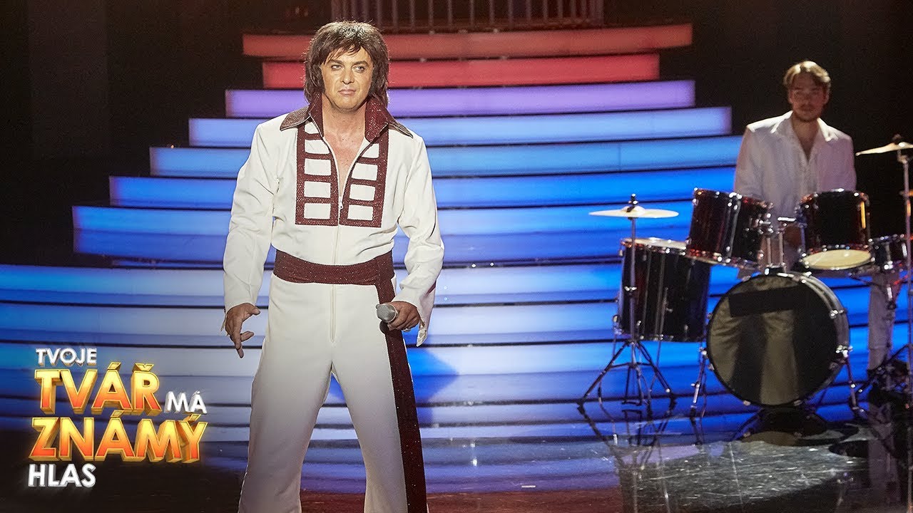 Tom&aacute;&scaron; Matonoha jako Elvis Presley 