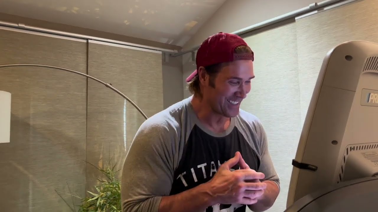Cardio While Bulking | Nutrition Changes | Mike O'Hearn