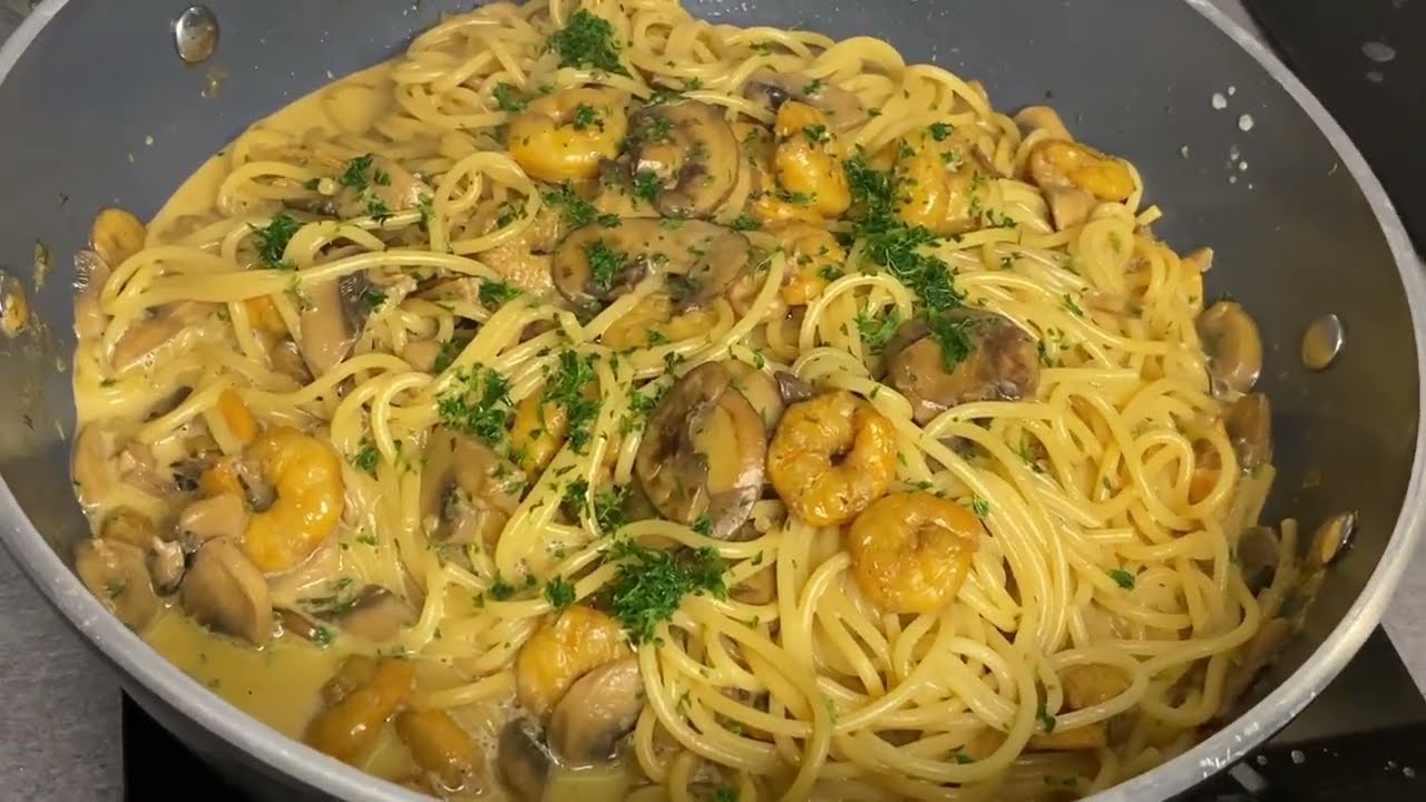 spaghetti aux crevettes et champignons