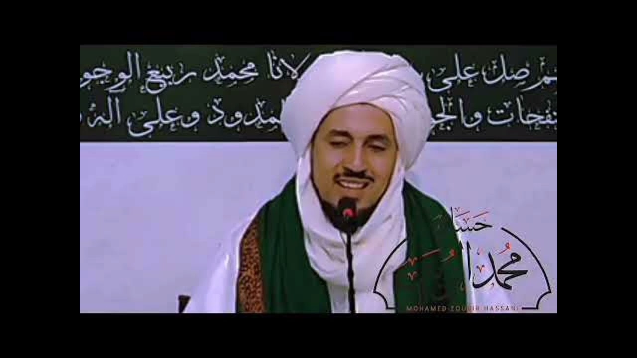 أحوال و قصص السلف الصالحين مع كثرة الصلاة على سيدنا رسول الله صلى الله عليه وسلم 