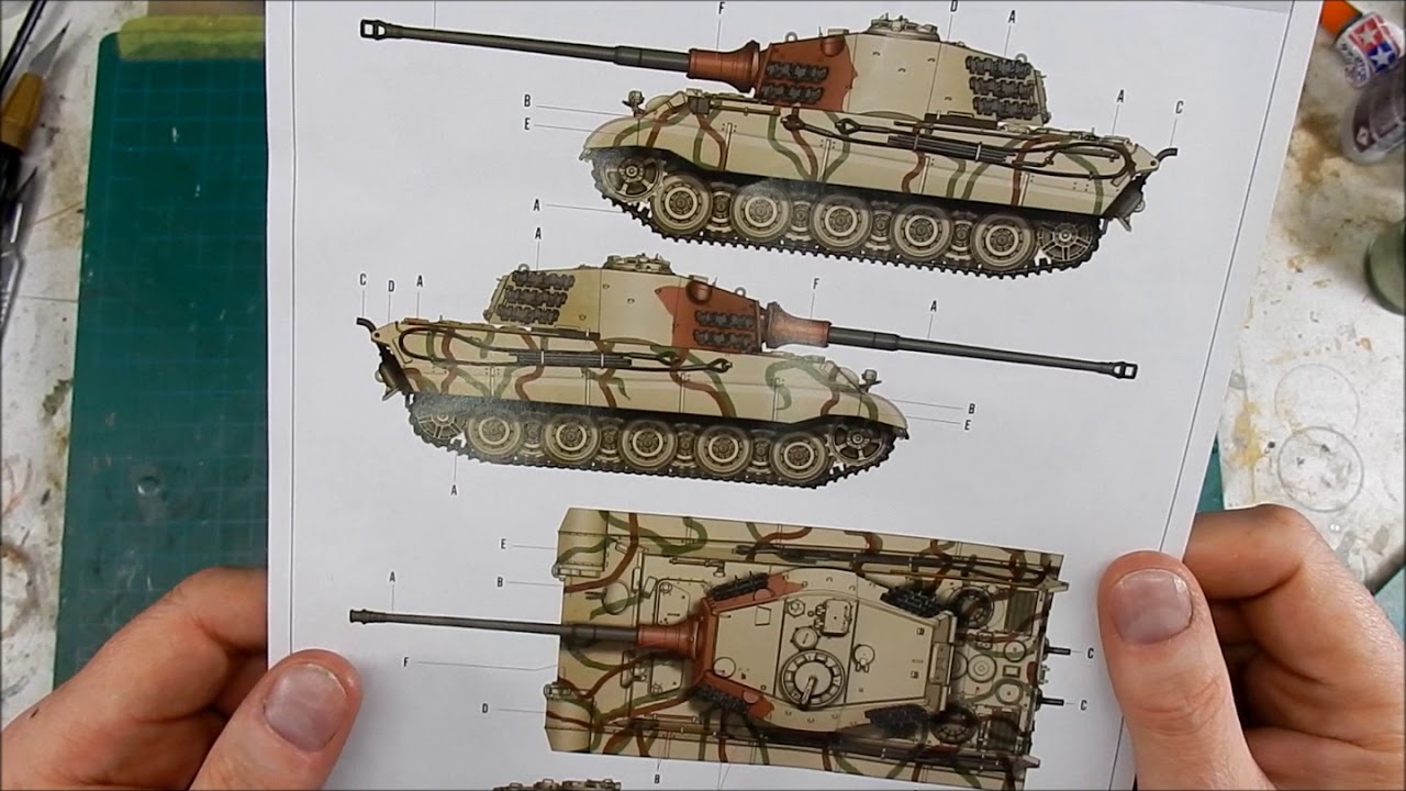 Hobby Boss 84533 July 1945 King Tiger In Box Review