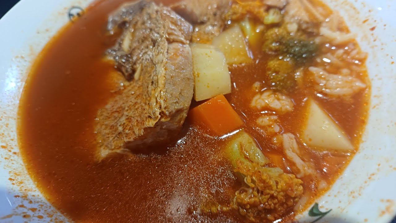 Así quedo el caldito y asi lo preparo para comerlo 😋