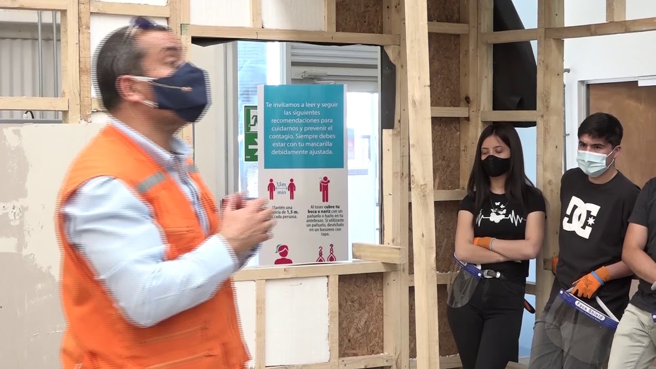 T Terminaciones 4 Revestimiento de Cubierta