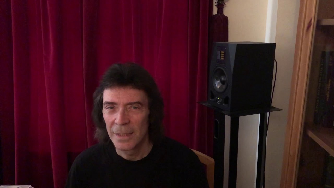Steve Hackett discusses Carpet Crawlers