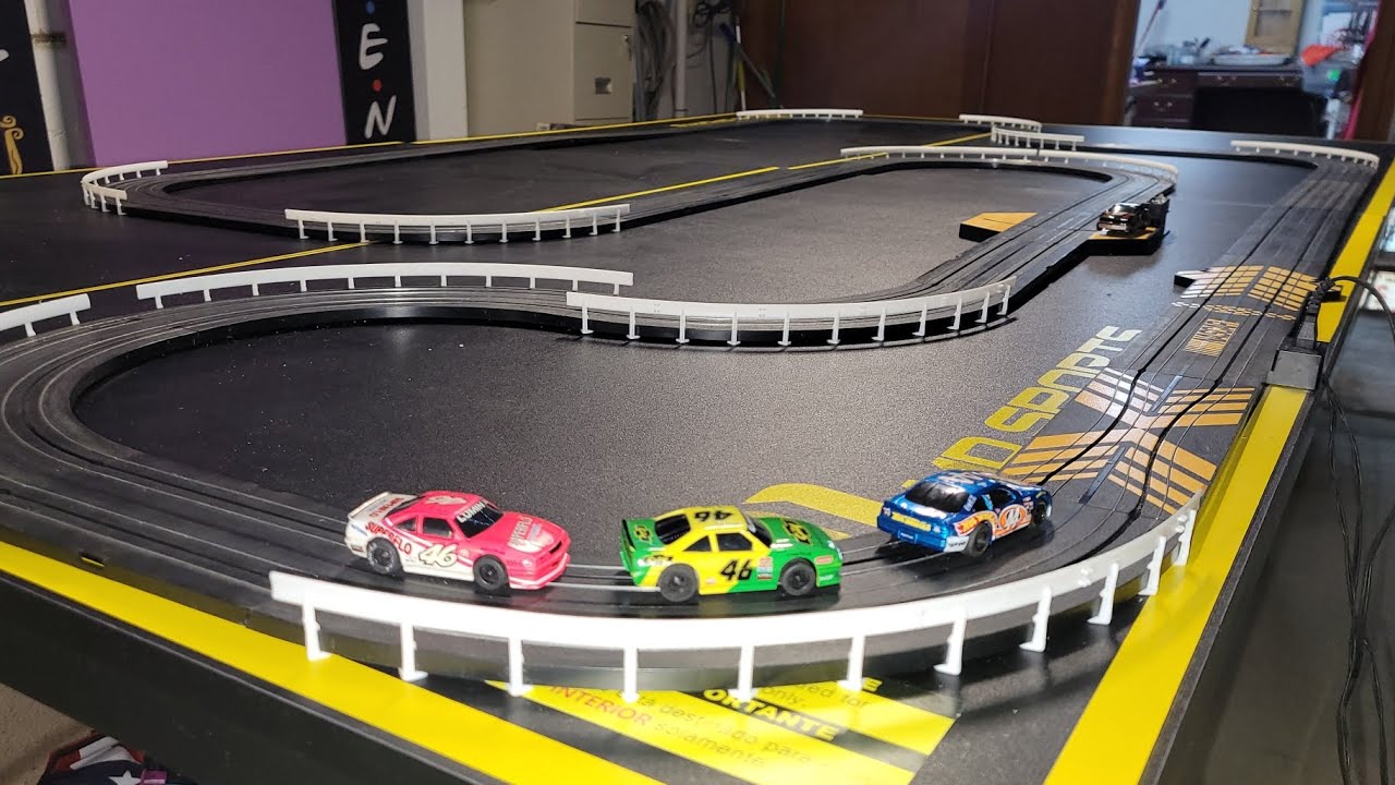 I GOT A SLOT CAR TRACK!! 