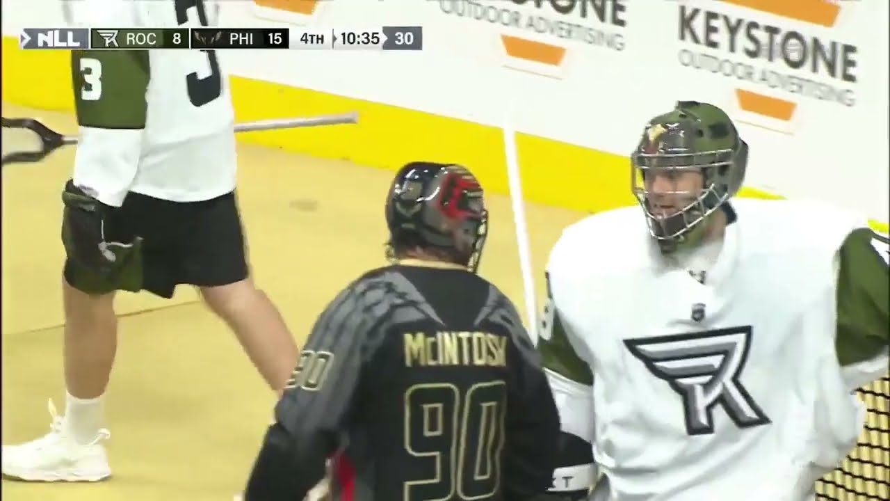 Ben McIntosh steps up in Wings' big win