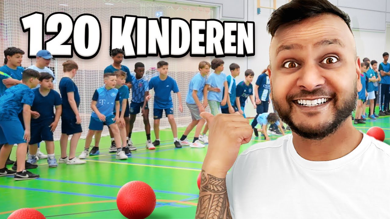 100 Kinderen Spelen Trefbal Voor Een PlayStation 5