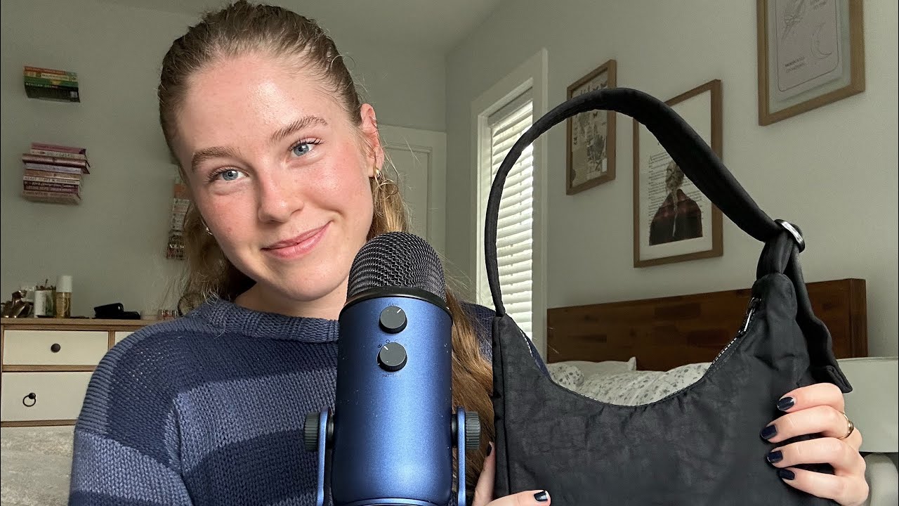 ASMR | What’s In My Bag 👜