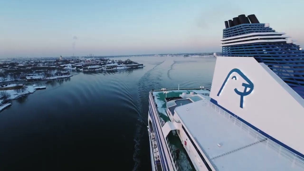 Silja Serenade upeissa merimaisemissa