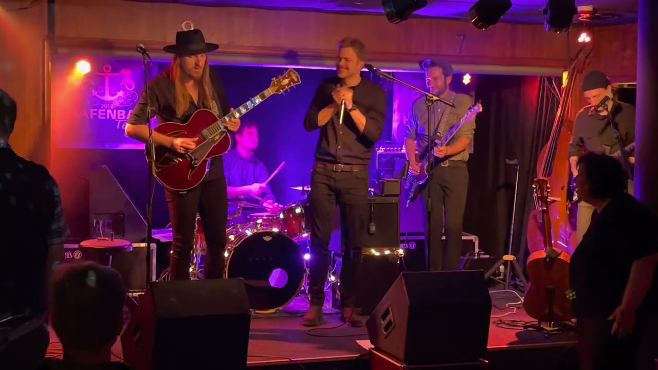 20221125 - Bad Temper Joe & Band live - Hafenbar Tegel