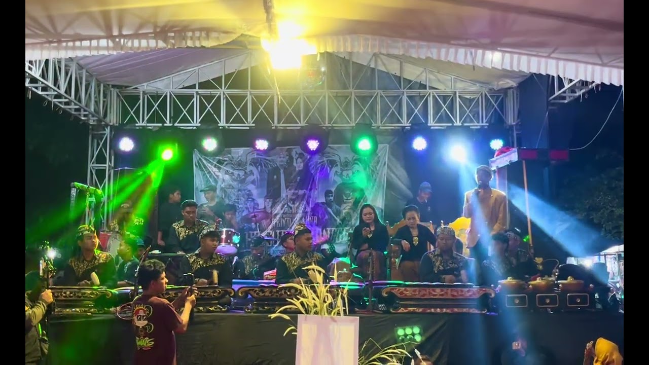 Cover Ayak Talu Pelog Barang Pembukaan Singo Barong  Artho suro Mranggen by Laras Sari Budaya