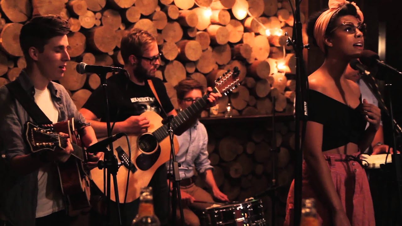 PHOX - Lovefool | The Wild Honey Pie On The House