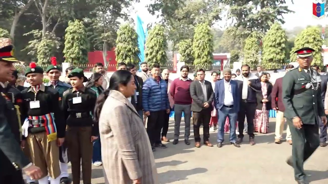 Delhi CM Rekha Gupta Interacts with NCC Cadets | Praises Discipline & Nation-Building Role